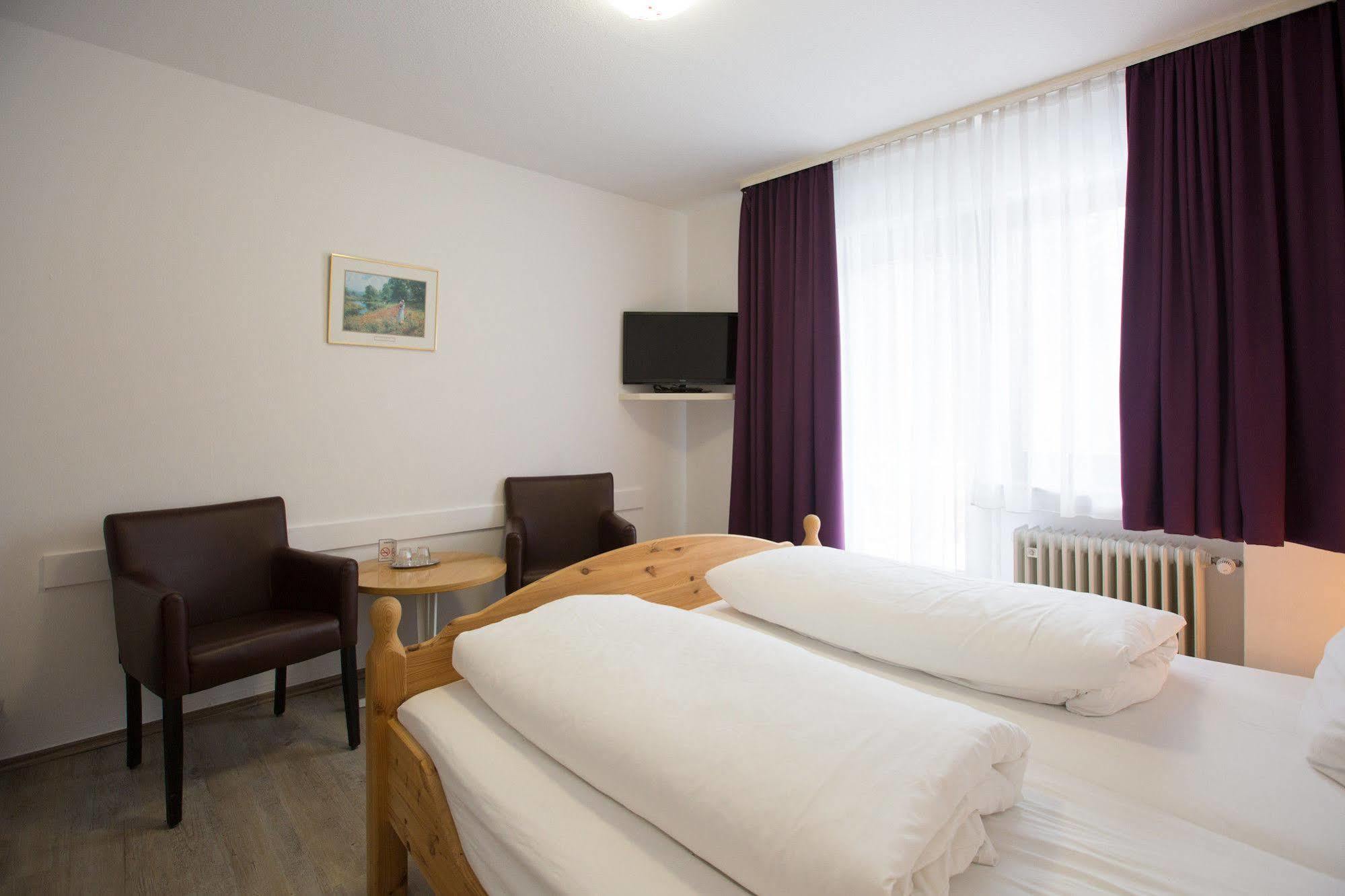 Zur Sonne Hotel 3*