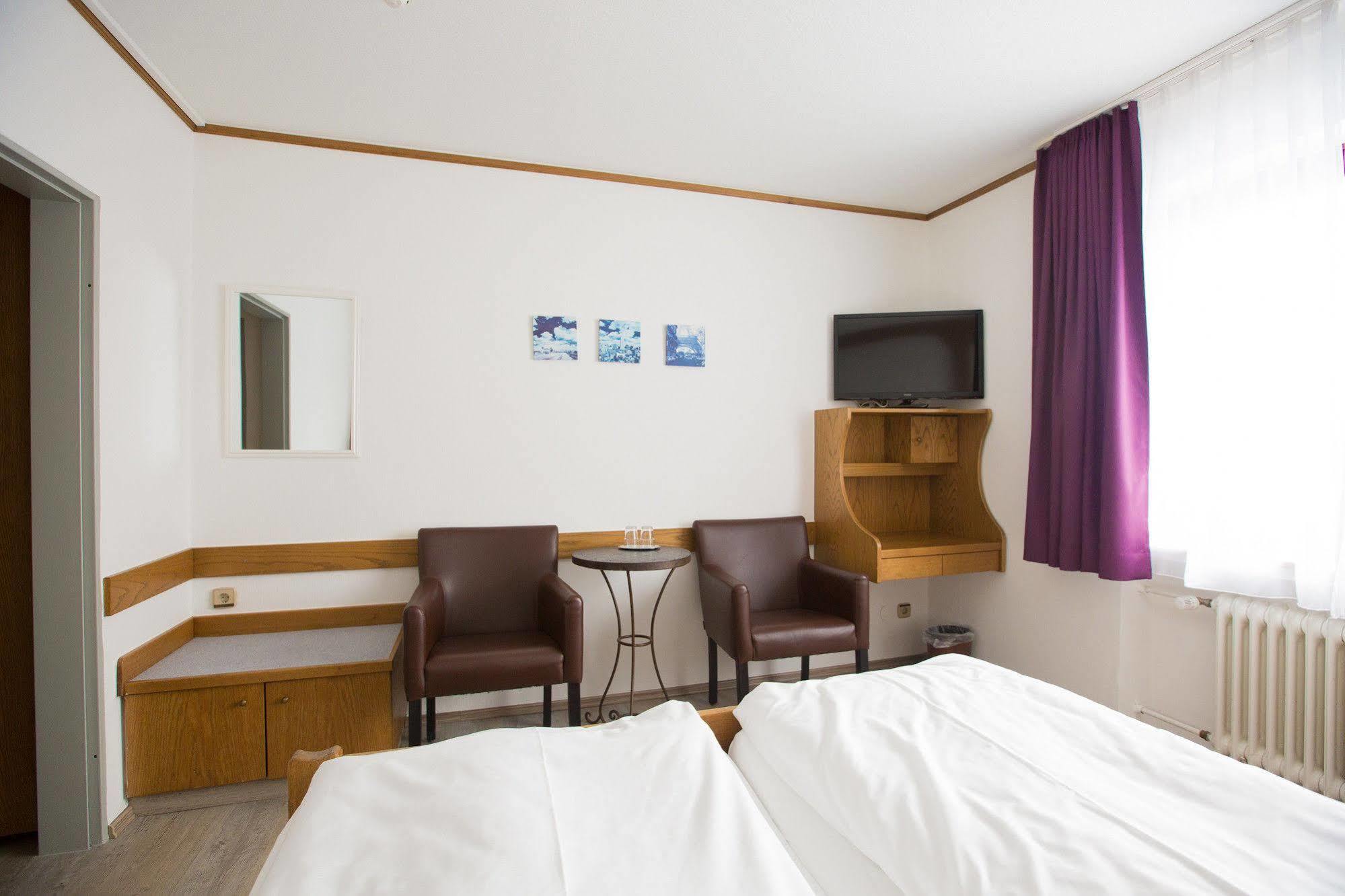 Zur Sonne Hotel 3*