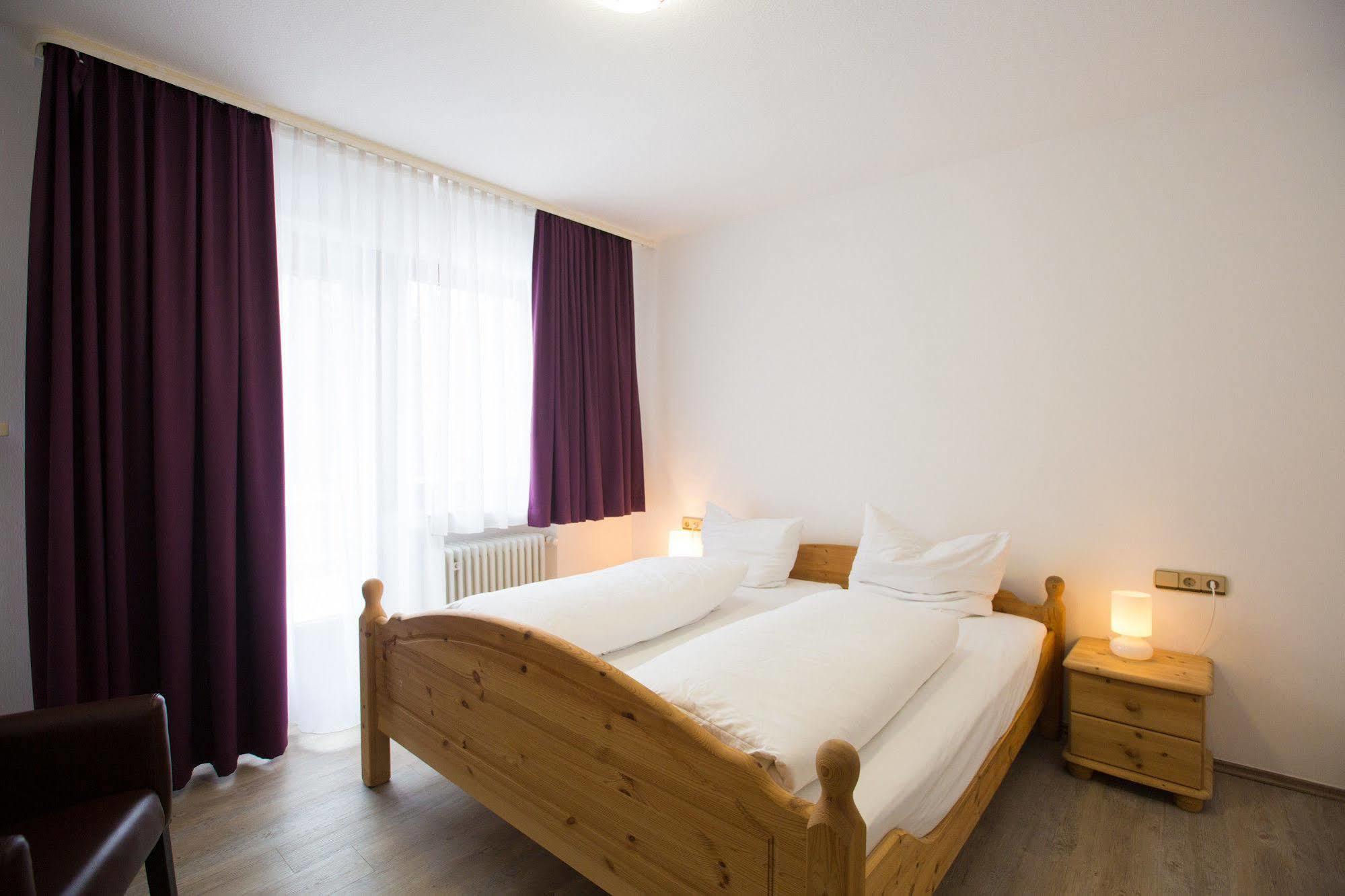 Zur Sonne Hotel